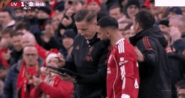 1765639607381016410.gif liv bha 2.gif