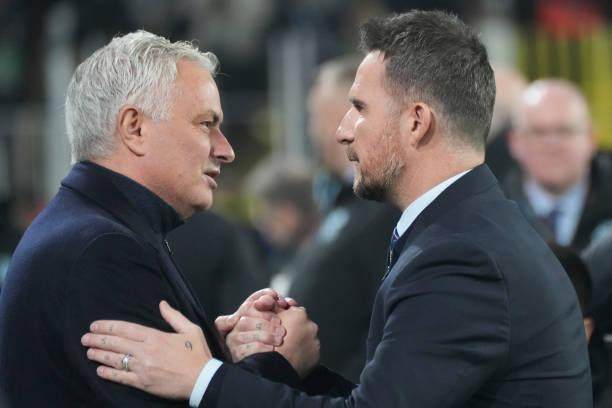 开云体育下载-穆里尼奥：输1比3是好结果 对手：非常尊重穆帅