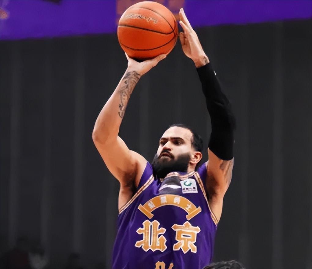 开云体育下载-输江苏？张庆鹏脸都不要了？进攻只靠2将强解，防守防不住！