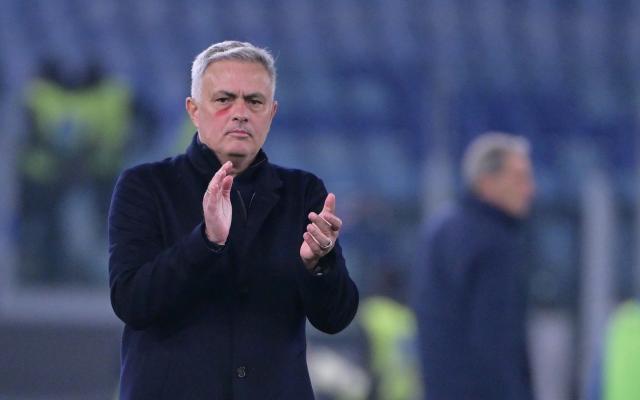 开云-穆里尼奥：我岁数大了不需要称赞 但是球员们需要