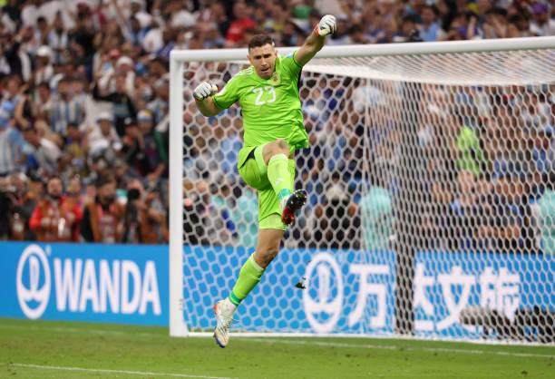 开云-阿根廷队世界杯评分：梅西斯卡洛尼满分，天使奇兵